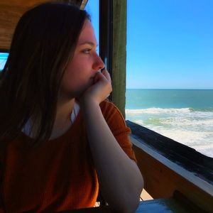 Meet your Posher, Celeste